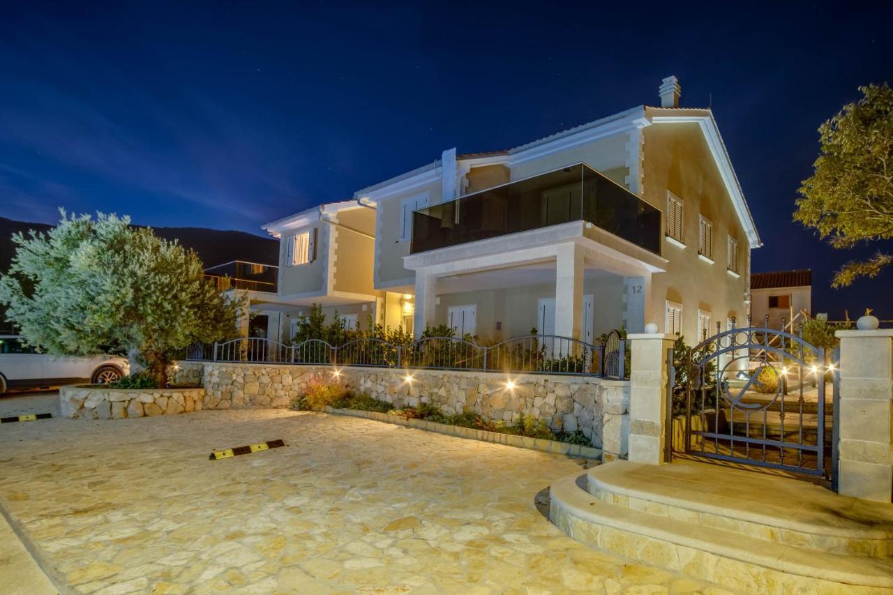 Lucica 360 Sea View Suite 네레자인 외부 사진